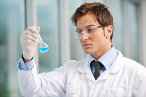 Photo of a laboratory assistent